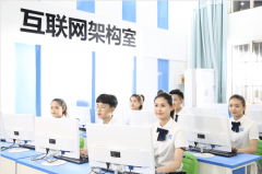 為什么學互聯網新技術，要來新華？