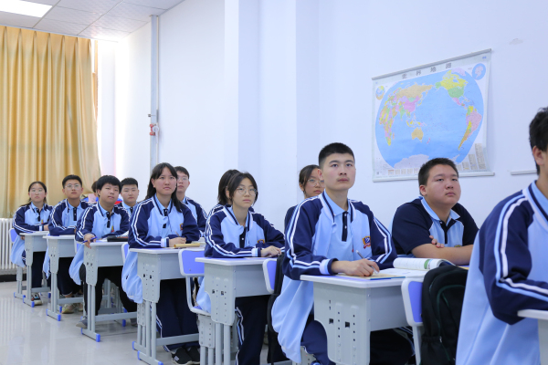 初中生讀不了高中，上什么學(xué)校好？