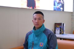 退伍軍人重返校園，立志追求大學(xué)夢